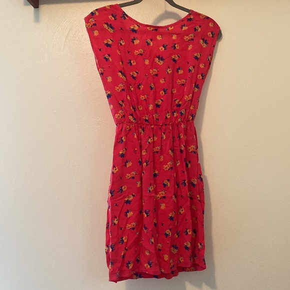 Floral Pink Sundress with Pockets - Picture 5 of 5